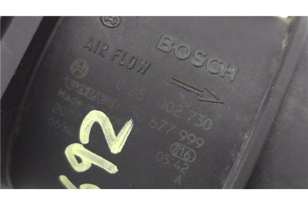 Recambio de caudalimetro para volvo xc90 d5 referencia OEM IAM 30677999 0281002730 