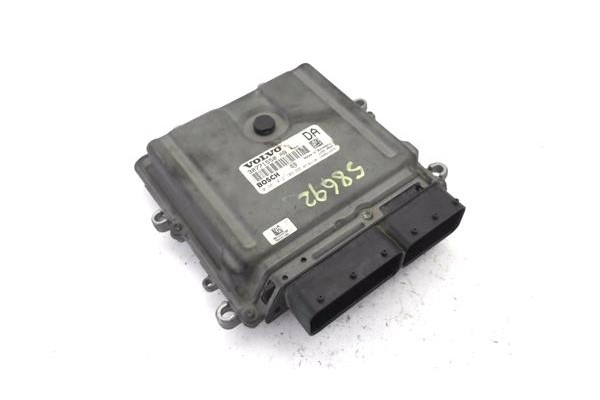 Recambio de centralita para volvo xc90 d5 referencia OEM IAM 30771550AB 0281012103 