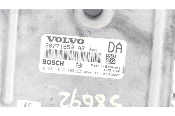 Recambio de centralita para volvo xc90 d5 referencia OEM IAM 30771550AB 0281012103 