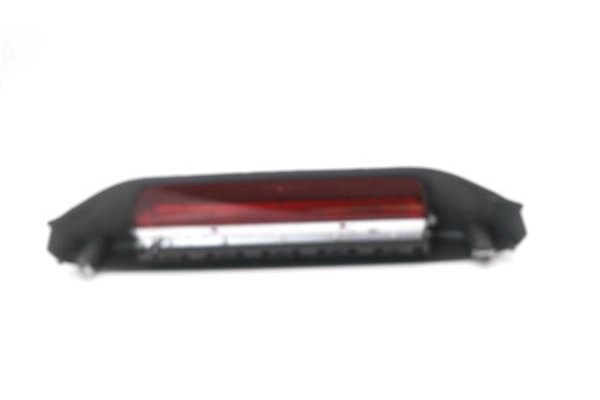Recambio de luz central de freno para fiat ii panda (169) 1.2 referencia OEM IAM 735388525  