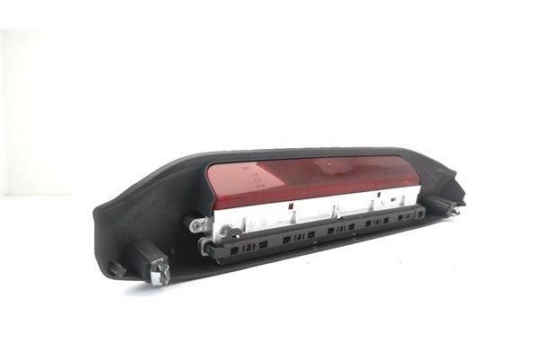 Recambio de luz central de freno para fiat ii panda (169) 1.2 referencia OEM IAM 735388525  