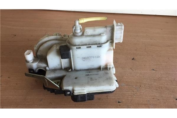 Recambio de cierre electromagnetico delantero derecho para volkswagen golf iii (1h1) 1.6 cl referencia OEM IAM 1H1837016K  