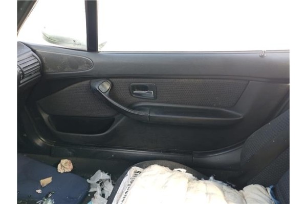 Recambio de guarnecido puerta delantero derecha para bmw serie z3 roadster (e36) 1.8 referencia OEM IAM 51418398727  