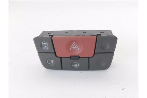 Recambio de interruptor luces emergencia para fiat ii panda (169) 1.2 referencia OEM IAM 735357113  