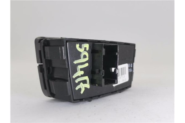 Recambio de interruptor luces emergencia para fiat ii panda (169) 1.2 referencia OEM IAM 735357113  