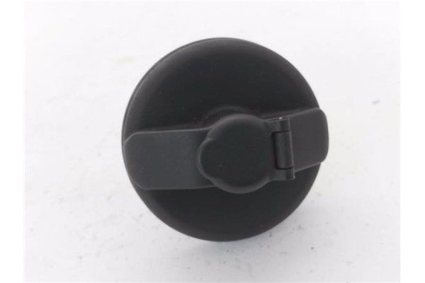 Recambio de tapon combustible para iveco daily camión/volquete 2.8 35 - c 13 caja abierta referencia OEM IAM   