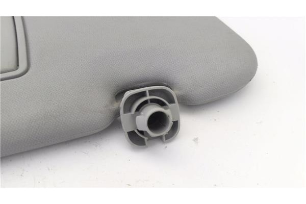 Recambio de parasol derecho para honda cr-v iii 2.0 i referencia OEM IAM 83230SWAE  