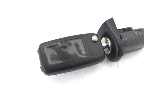 Recambio de bombin puerta delantero izquierda para volkswagen polo iv (9n1) 1.4 16v referencia OEM IAM   