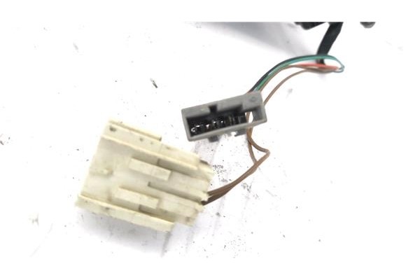 Recambio de retrovisor electrico derecho para renault r 21 berlina (b/l48) referencia OEM IAM E200685  