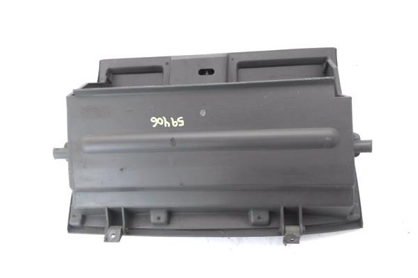 Recambio de guantera salpicadero para nissan terrano ii (r20) 2.4 i 12v 4wd referencia OEM IAM 685000F000 685000F001 