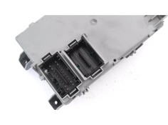 Recambio de caja fusibles/rele para fiat punto / grande punto (199) 1.4 referencia OEM IAM 00518690940 116RI000674 
