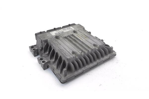 Recambio de centralita para renault grand scénic iii (jz0/1_) 1.5 dci referencia OEM IAM 237100777R  