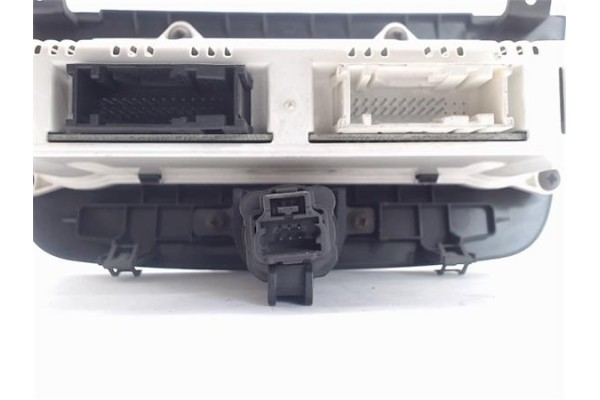 Recambio de mandos climatizador para ford fiesta (cbk) referencia OEM IAM 6S6T18C612AE WV0A07585 