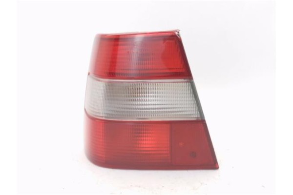 Recambio de piloto trasero izquierdo para volvo serie 960 berlina/familiar 2.5 24v berlina referencia OEM IAM 9126885  