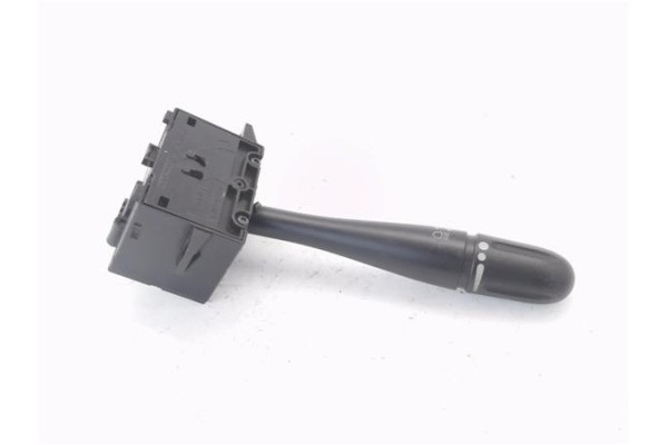Recambio de mando intermitencia para chrysler voyager (rg) 2.5 crd executive referencia OEM IAM 04685711AB  
