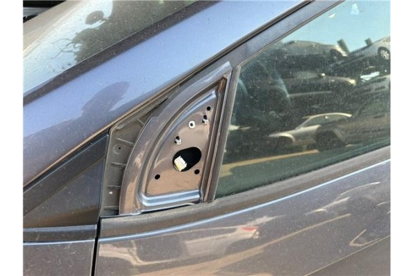 Recambio de puerta delantero izquierda para hyundai i30 (gd) 1.6 city referencia OEM IAM 76003A6000  