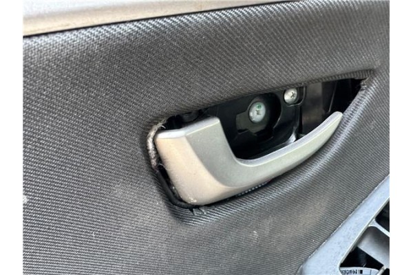 Recambio de puerta delantero izquierda para hyundai i30 (gd) 1.6 city referencia OEM IAM 76003A6000  