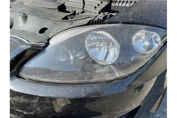 Recambio de faro delantero izquierdo para seat leon (1p1) 1.6 tdi referencia OEM IAM   