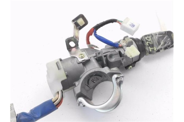 Recambio de clausor para hyundai i30 (fd) 1.6 comfort referencia OEM IAM 819102L000  