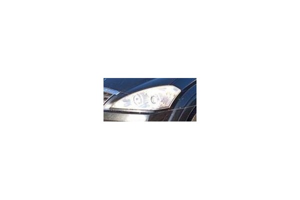 Recambio de faro delantero izquierdo para ssangyong kyron 2.0 200 xdi referencia OEM IAM 8310309102  