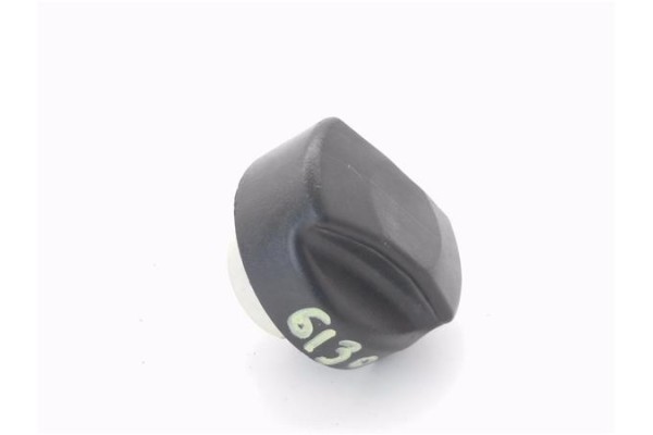 Recambio de tapon combustible para opel astra h berlina 1.8 referencia OEM IAM 1702834  