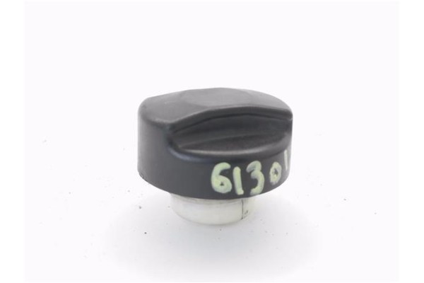 Recambio de tapon combustible para opel astra h berlina 1.8 referencia OEM IAM 1702834  