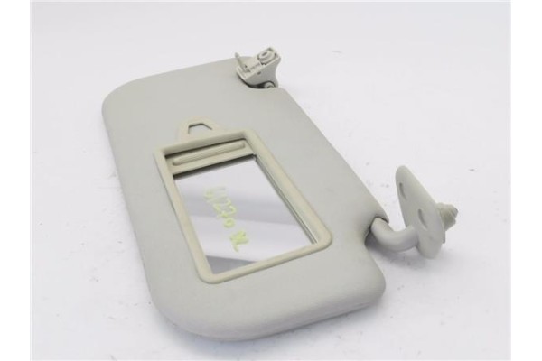 Recambio de parasol derecho para hyundai i10 (pa) 1.2 classic referencia OEM IAM 852200X  