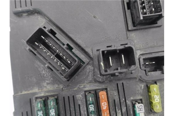 Recambio de bsi para peugeot 206 1.4 xr referencia OEM IAM 9653667680 S118085220E 