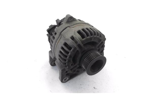 Recambio de alternador para renault clio iii 1.6 16v referencia OEM IAM 8200323137 124425034 