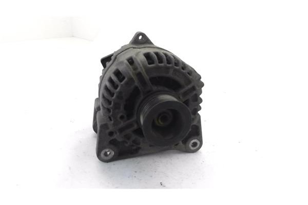 Recambio de alternador para renault clio iii 1.6 16v referencia OEM IAM 8200323137 124425034 