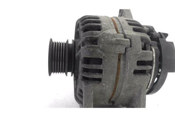 Recambio de alternador para renault clio iii 1.6 16v referencia OEM IAM 8200323137 124425034 
