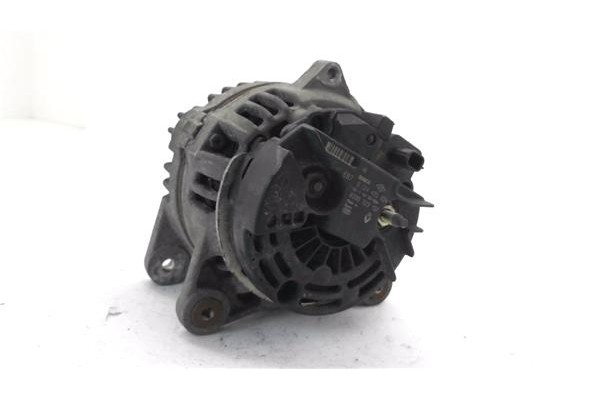 Recambio de alternador para renault clio iii 1.6 16v referencia OEM IAM 8200323137 124425034 