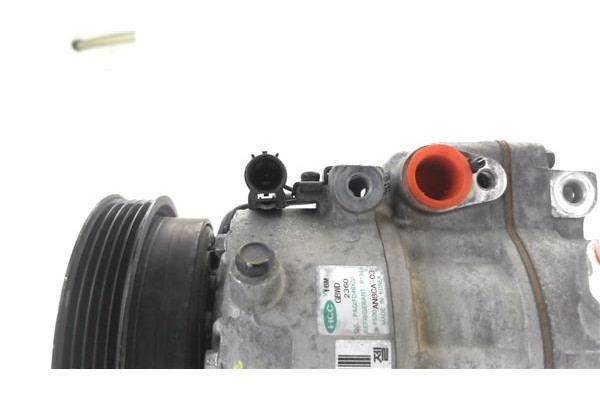 Recambio de compresor aire acond. para hyundai i30 (fd) 1.6 comfort referencia OEM IAM F500AN8CA03  