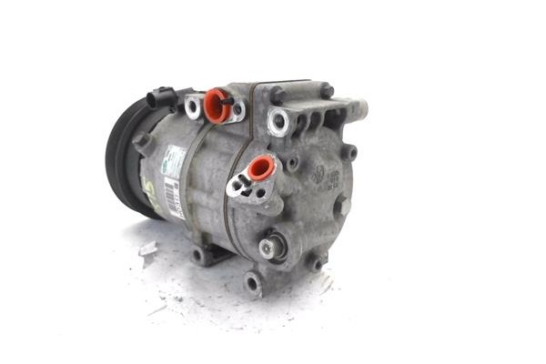 Recambio de compresor aire acond. para hyundai i30 (fd) 1.6 comfort referencia OEM IAM F500AN8CA03  