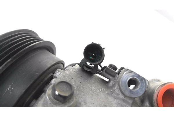 Recambio de compresor aire acond. para hyundai i30 (fd) 1.6 comfort referencia OEM IAM F500AN8CA03  