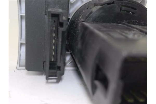 Recambio de conmutador luces para audi a6 berlina (4b2) 2.8 referencia OEM IAM 4B1941531C  