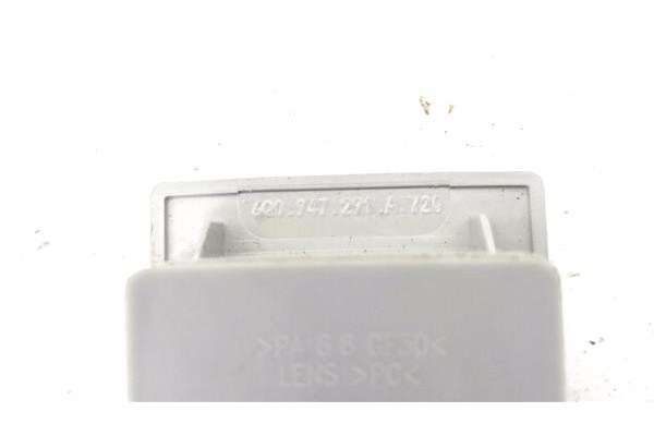 Recambio de luz trasero central techo para seat altea xl (5p5) 1.6 tdi referencia OEM IAM 6Q0947291AY20  