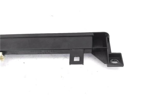 Recambio de luz central de freno para nissan almera tino (v10m) 2.2 di referencia OEM IAM 26590BU000 24420002 