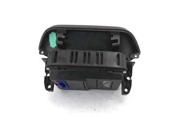 Recambio de display para opel meriva 1.6 referencia OEM IAM 13156842  