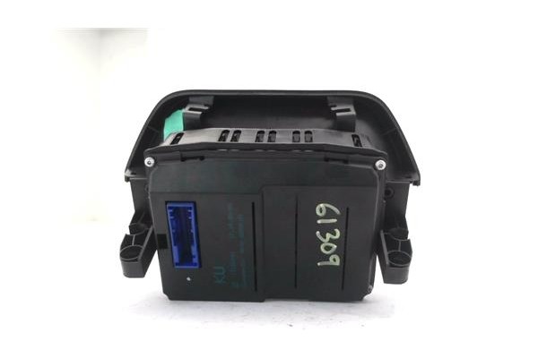Recambio de display para opel meriva 1.6 referencia OEM IAM 13156842  