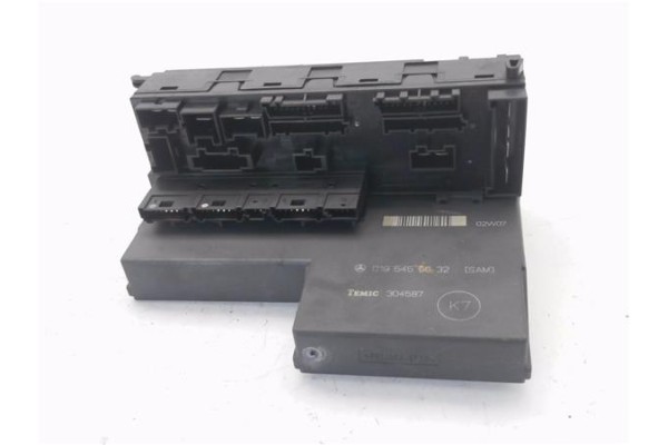 Recambio de caja fusibles/rele para mercedes-benz clase e (bm 210) berlina 2.7 270 cdi (210.016) referencia OEM IAM 0195455632  