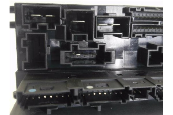 Recambio de caja fusibles/rele para mercedes-benz clase e (bm 210) berlina 2.7 270 cdi (210.016) referencia OEM IAM 0195455632  