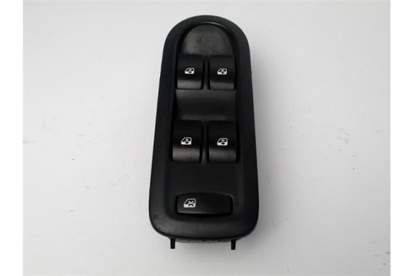 Recambio de mando elevalunas para renault scenic ii (jm) 1.5 dci (jm02, jm13) referencia OEM IAM 156018070  
