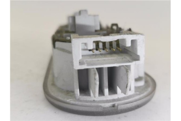 Recambio de luz delantero central techo para nissan nv200 furgón 1.5 dci referencia OEM IAM 8200073254  