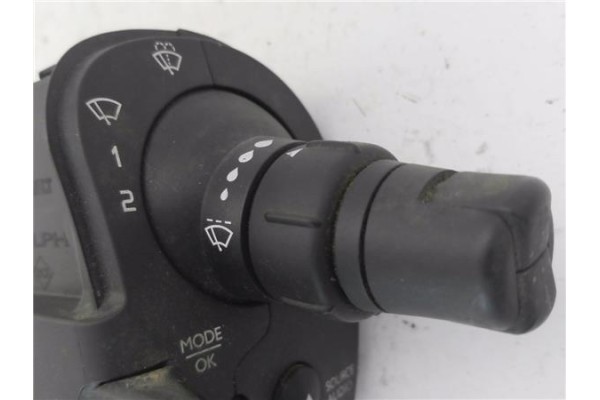 Recambio de mando limpiaparabrisas para renault kangoo ii (f/kw0) 1.5 expression profesional referencia OEM IAM 88103008361  