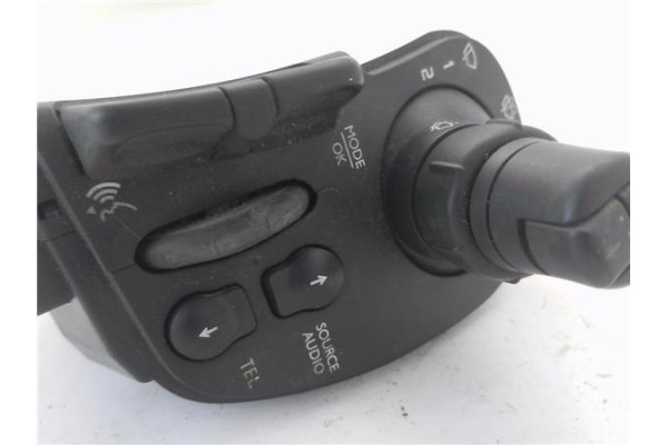 Recambio de mando limpiaparabrisas para renault kangoo ii (f/kw0) 1.5 expression profesional referencia OEM IAM 88103008361  