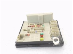Recambio de caja fusibles/rele para renault kangoo ii (f/kw0) 1.5 expression profesional referencia OEM IAM 8201044237B  