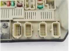 Recambio de caja fusibles/rele para renault kangoo ii (f/kw0) 1.5 expression profesional referencia OEM IAM 8201044237B  