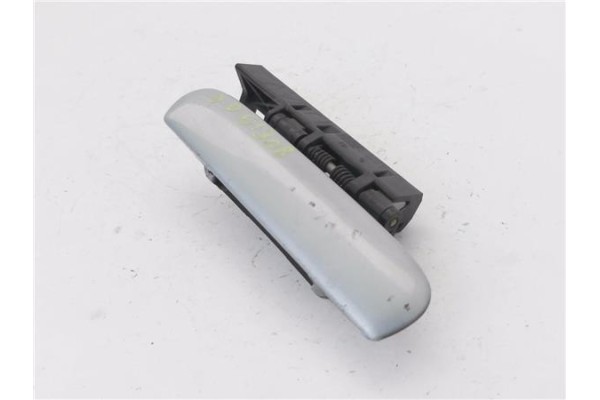 Recambio de maneta exterior delantero derecha para citroen xsara berlina 2.0 16v referencia OEM IAM 96334568  