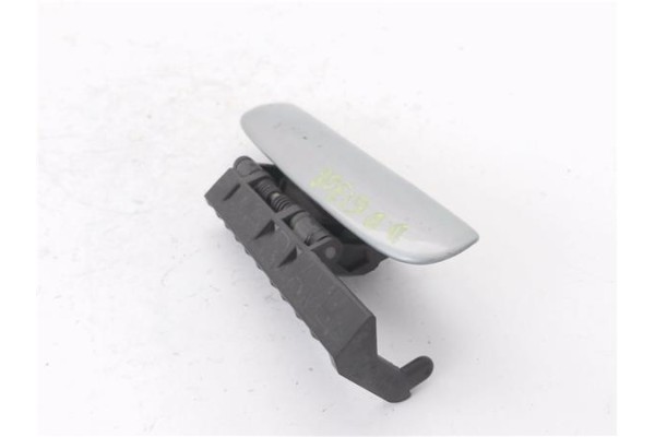 Recambio de maneta exterior delantero derecha para citroen xsara berlina 2.0 16v referencia OEM IAM 96334568  